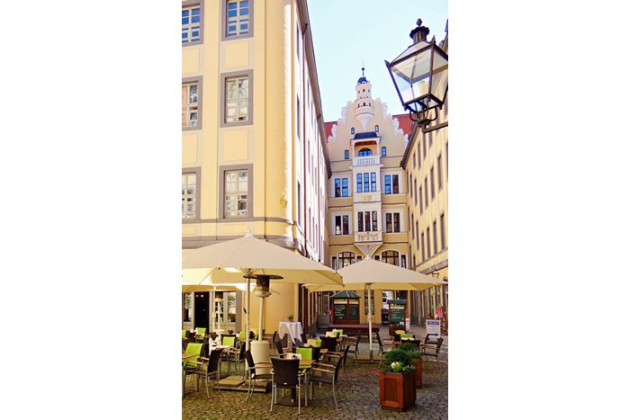 Freisitz im Innenhof des Barthels Hof